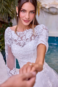 Boho A-Line Wedding Dress Illusion Sleeve Lace Appliqués Bridal Gown Ms2512031