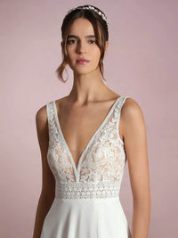 A-Line Wedding Dress V Neck Lace Chiffon High Slit Bridal Gown Ms2509252