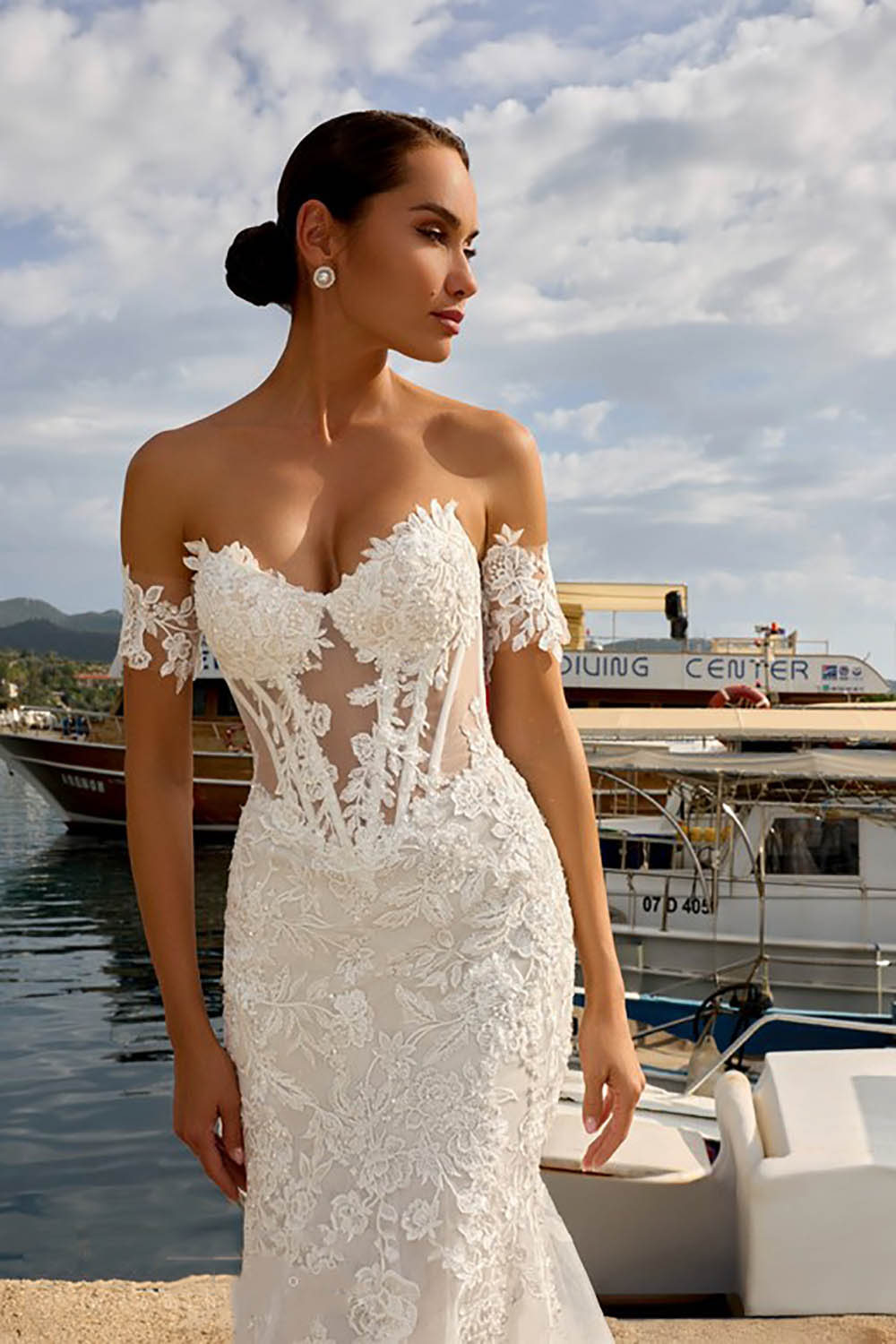 Langärmelige Brautkleider für die Braut, Brautkleider mit V-Ausschnitt, Spitzentüll, Brautkleider für Frauen mit Schleppe