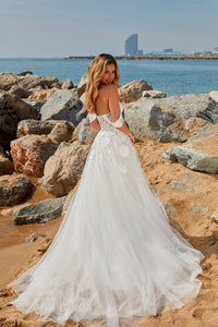 Romantic Off Shoulder Floral Lace Wedding Dress A Line Tulle Beach Bridal Gown Ms2603015