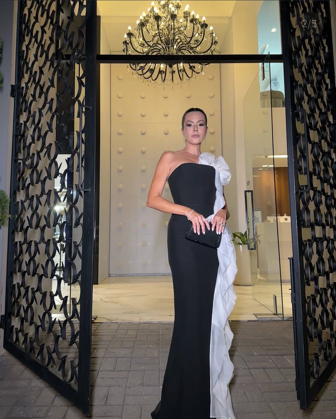 Strapless Evening Dress Mermaid Formal Gown Ruffle Draped Prom Dress Ms26078014