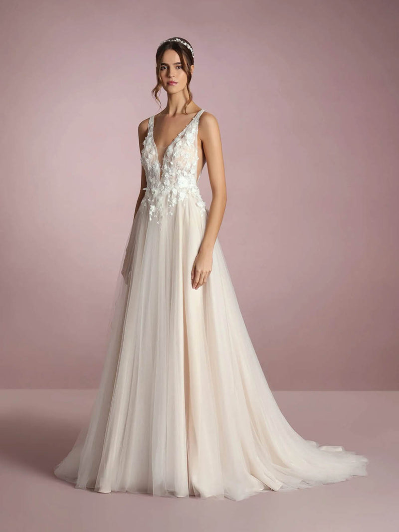 Deep V Neck Lace Appliqué Tulle A-Line Wedding Dress Sleeveless Bridal Gown Ms2511166